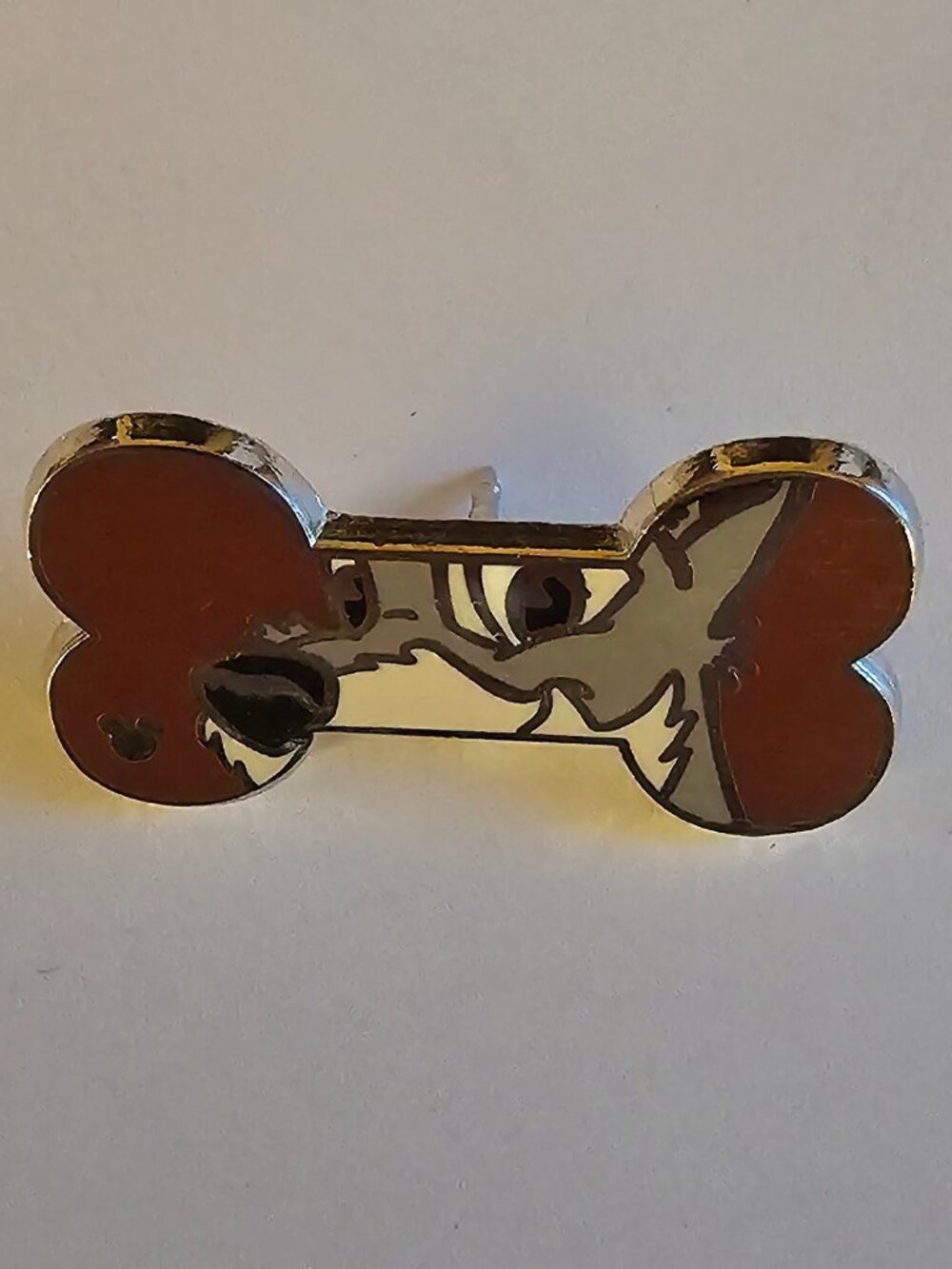 DISNEY Pin Trading ~ Dog Bone Series 3/5 ~ Tramp ~ Hidden Mickey ~ 2017 ~ P27